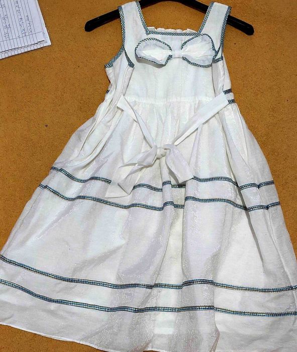 Детска официална рокля Carnival Kids
 цвят бяла р-р 158 и  синя НМ 140
