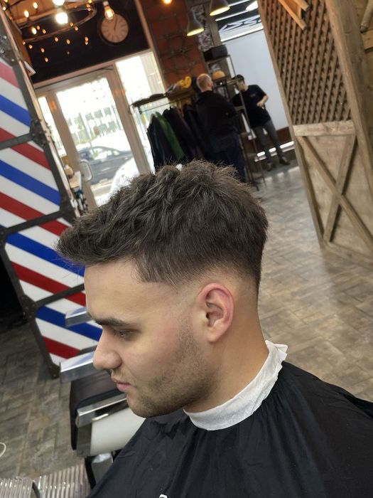 Uyga borib sartaroshlik xizmati "BARBER"