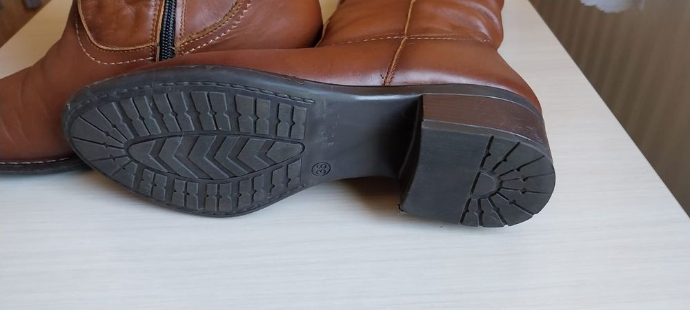 Cizme de piele naturala