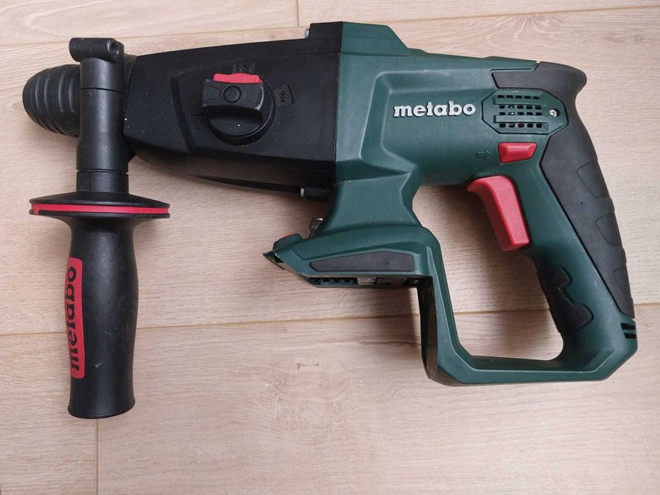 Ciocan rotopercutor SDS-Plus METABO KHA 18 LTX