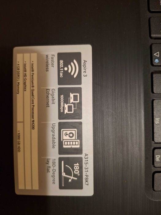 Лаптоп  Acer 4 GB