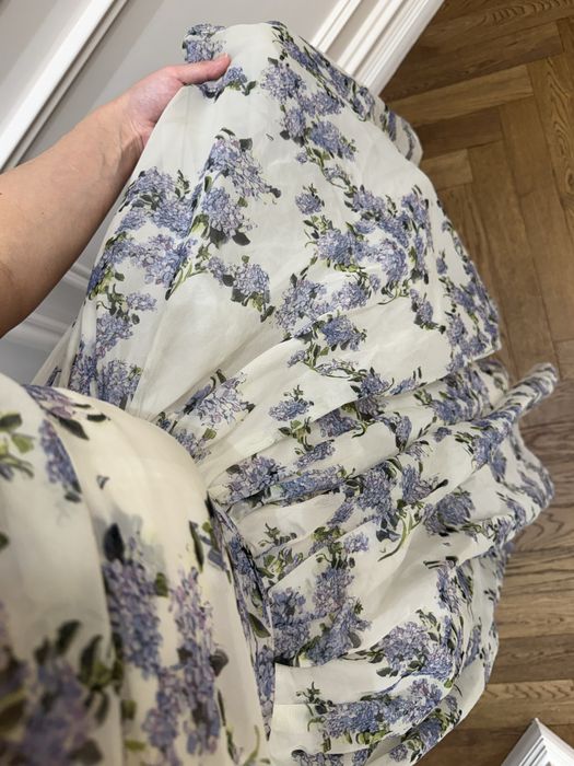 Пышное платье с цветочками