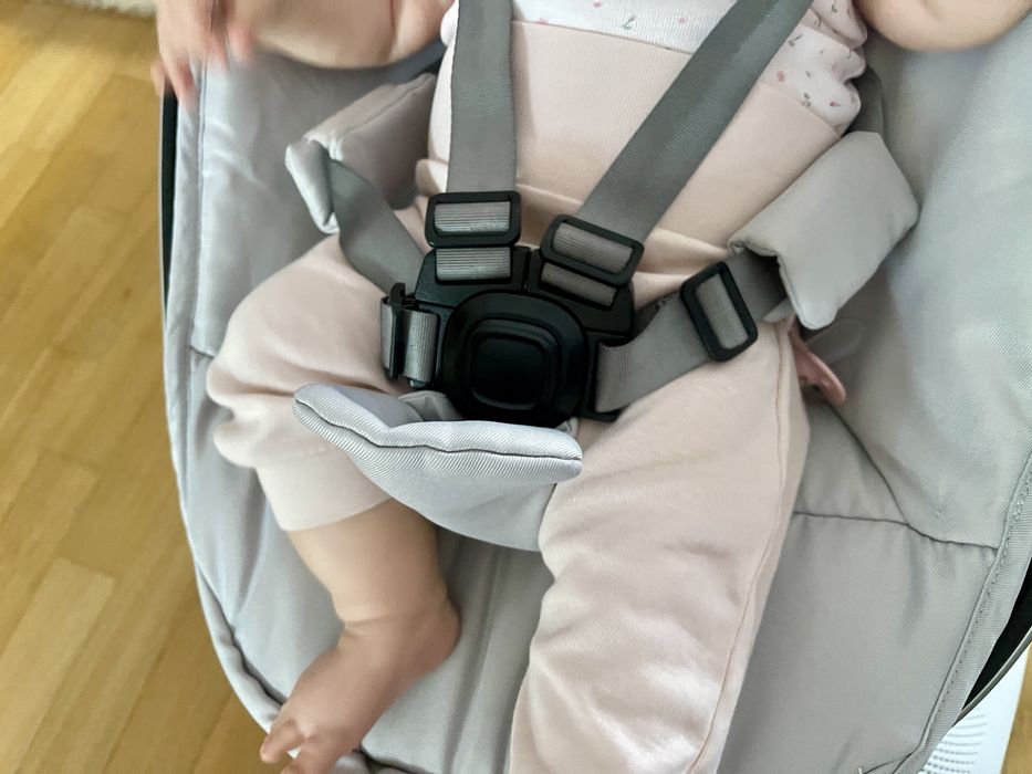 Leagan balansoar electric bebelusi 4moms 4 moms generatia 5 mamaroo