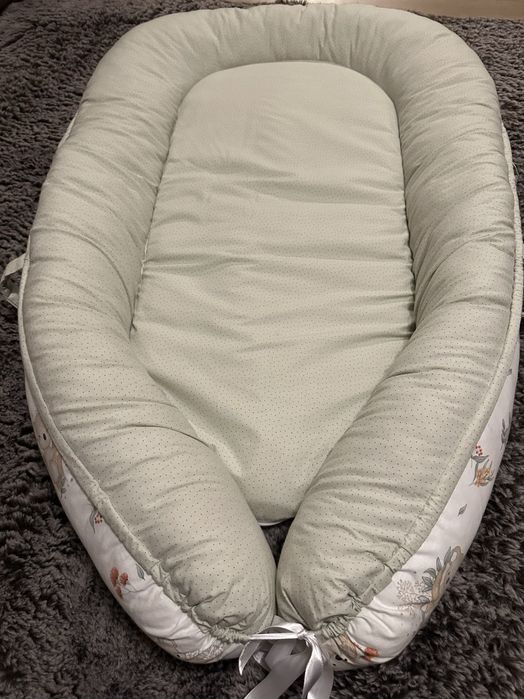 Бебешко гнездо - двулуцево с дръжки 100/55 см