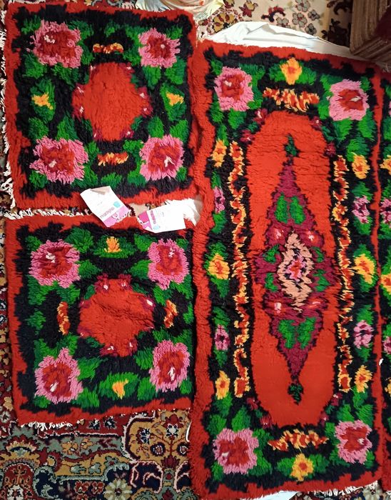 Автентични български китеници 100% вълна-чисто нови