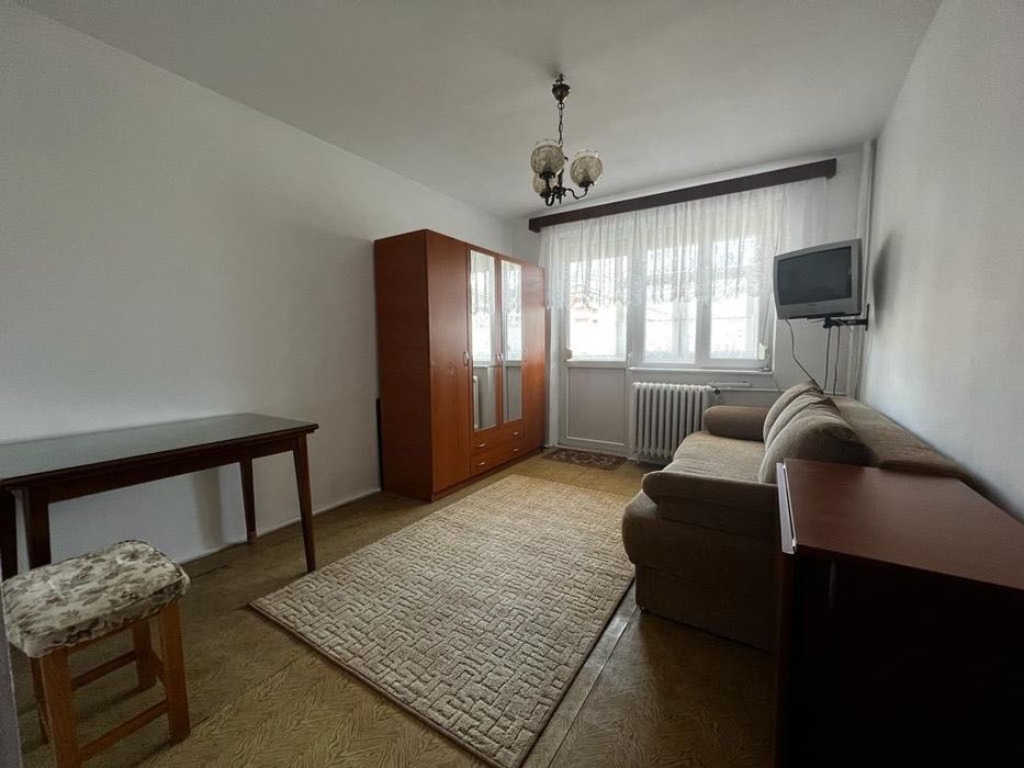 Apartament 3 camere zona Rogerius