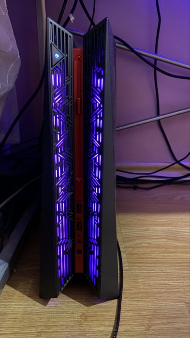 Продавам Asus ROG G20 AJ