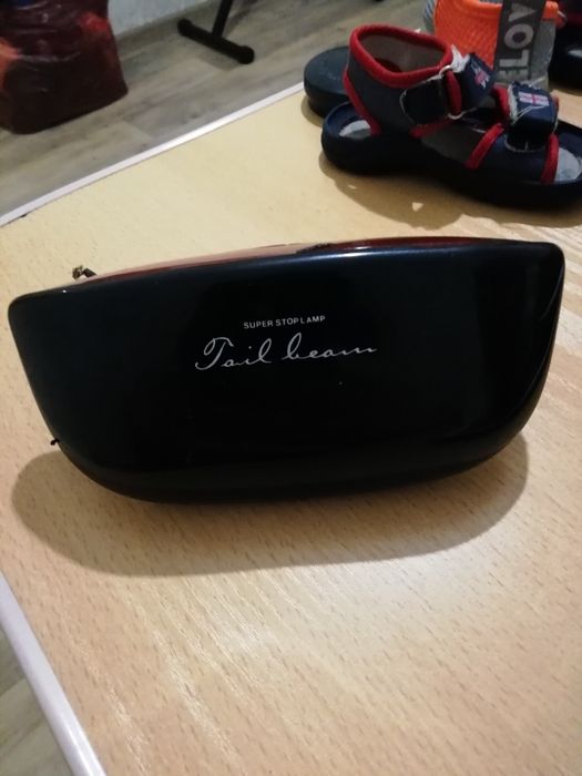 Фара продам