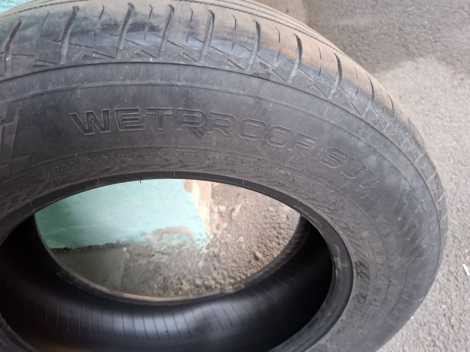 Anvelope Cauciucuri de vară  235 65 R17 Nokian