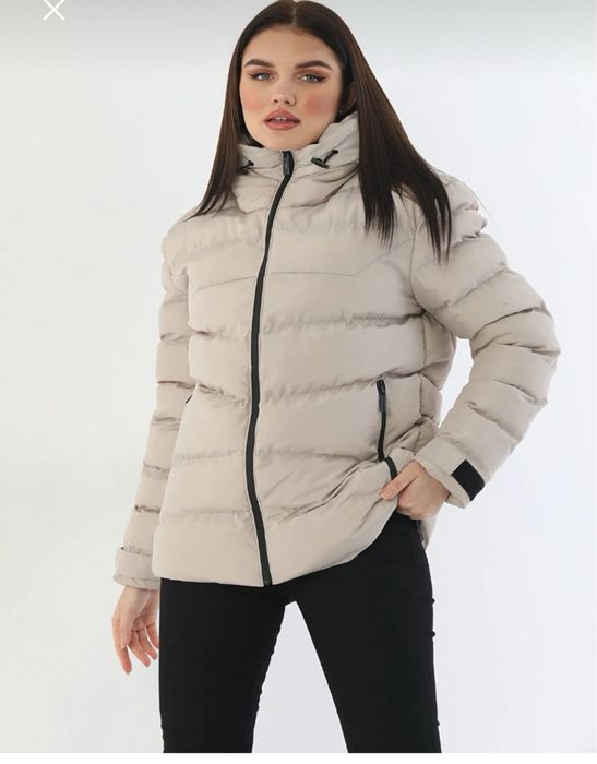 Женская куртка. Производство Турция. Новая