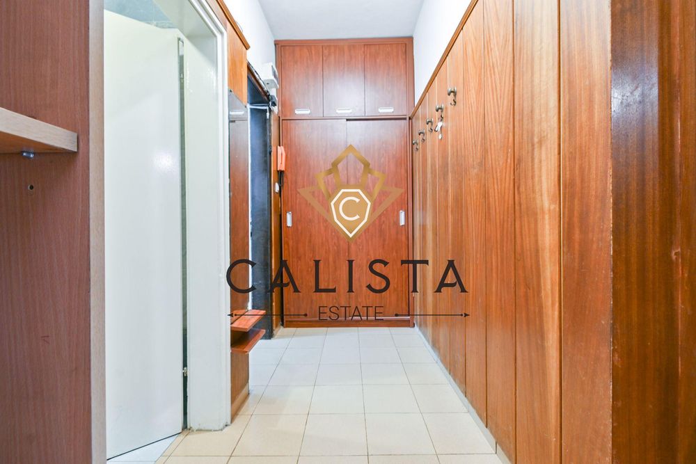 Дава се под наем Тристаен апартамент в София, Център - 85 кв.м за 713.49 € - Снимка #9