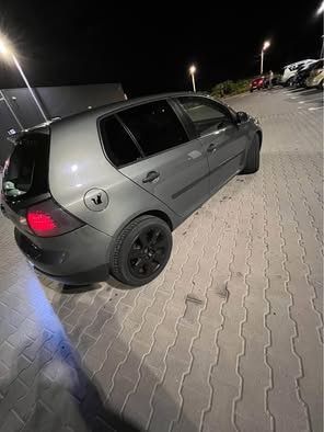 Vând golf 5 1.9.