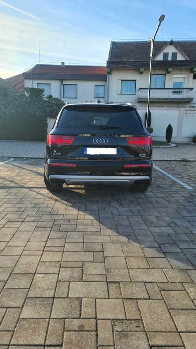 Audi Q7 3.0 TFSI V6 quattro. PRESTIGE  333 Hp. 7 locuri 2017