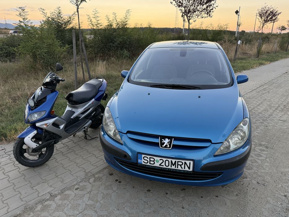 Peugeot 307 + Scuter / Individual