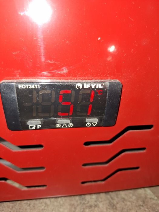 Se vinde termosemineu fornello