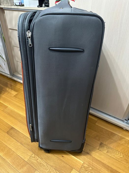 Valiza gri samsonet  80 x 55 cm