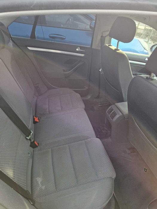 Volkswagen Jetta 2006, 2.0 TDI Sportline