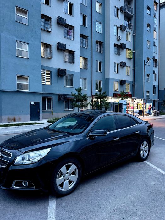 Malibu sotiladi srochni 2-pozitsiya lyukli mexanika
