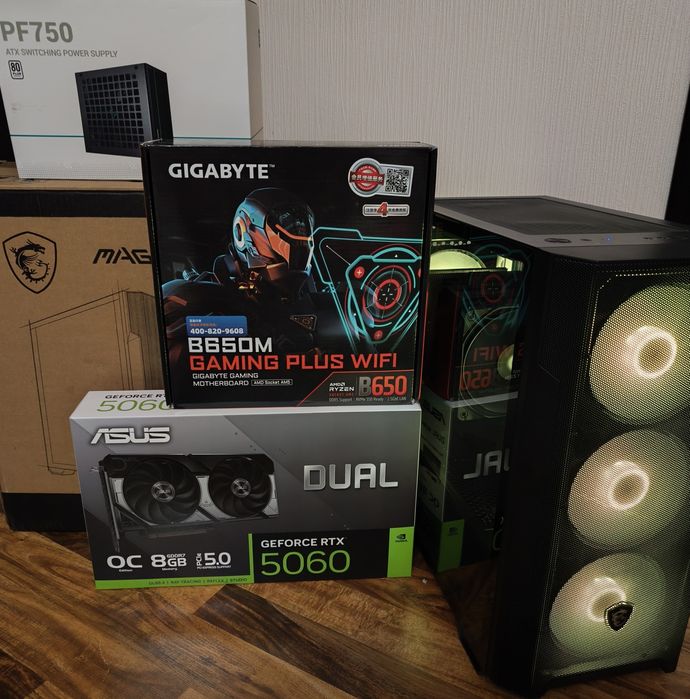 Ryzen7 7800x3d/rtx5060 8gb/32gb ddr5/b650 Gigabyte/512gb ssd nvme /
