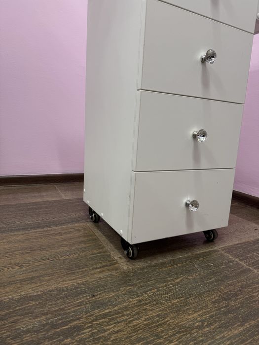 Продам кресла  для парихмахера