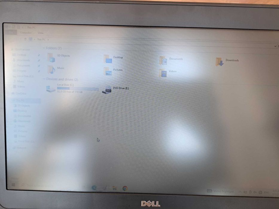 Лаптоп DELL Latitude