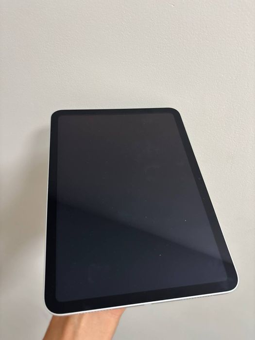Продам Ipad 10. 2022