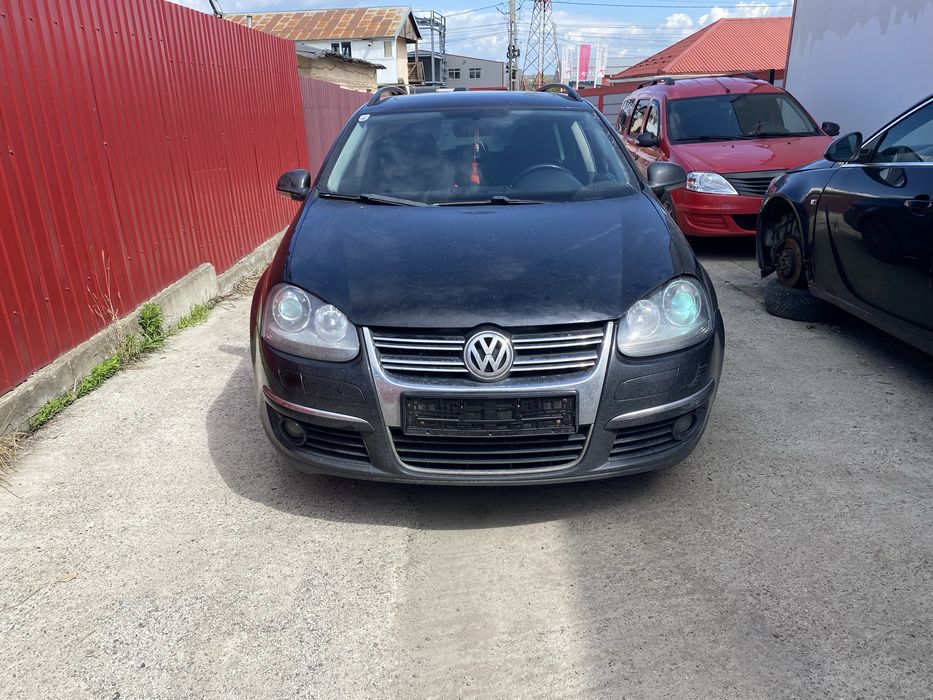 Dezmembram Volkswagen Golf 5 Variant