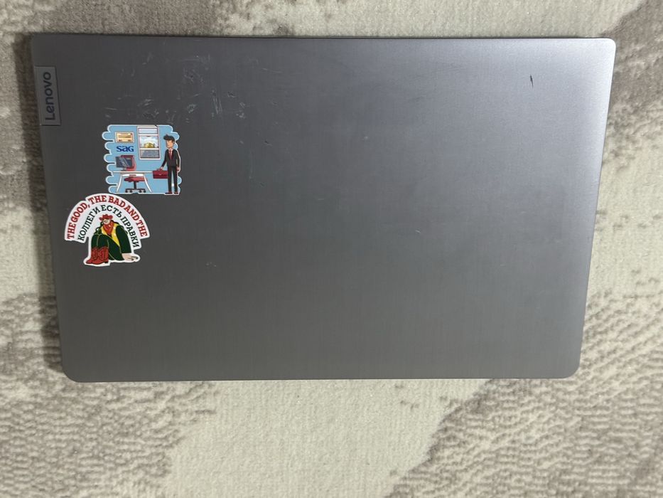 Lenovo idepad core i5 12gen 512/8