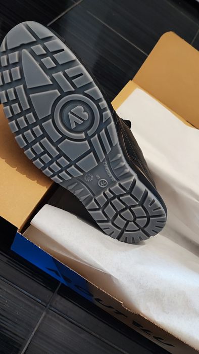 Работни обувки размер 44