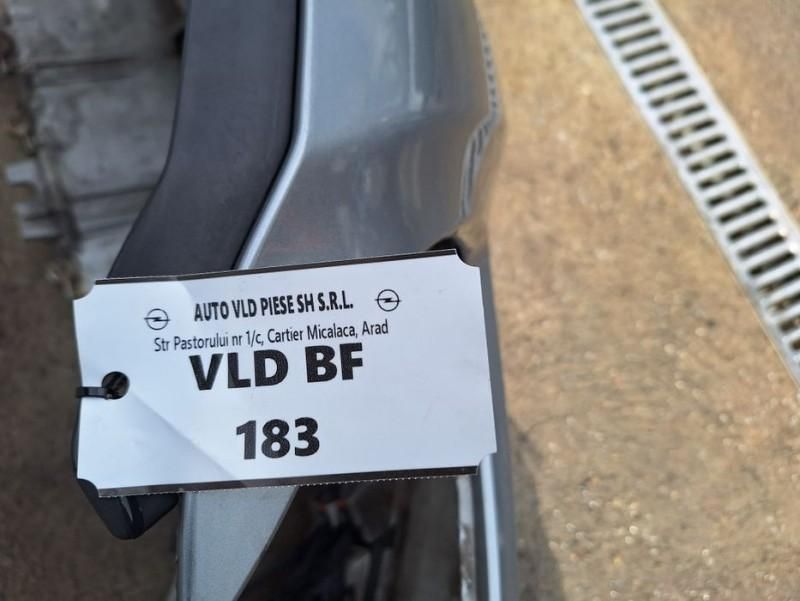 Bara fata cu grila si proiectoare Opel Insignia A