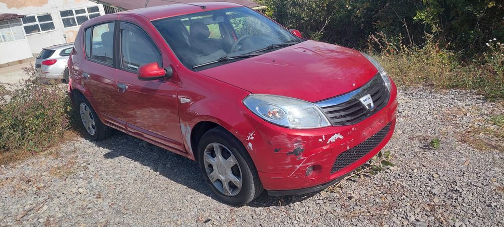 Dacia Sandero 1,4 MPI , Дачия Сандеро на части!
Май 2009