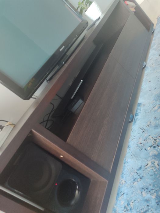 Тумбочка под телевизор