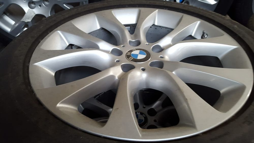 Продавам гуми и джанти на едро и дребно от 13 цола до 21