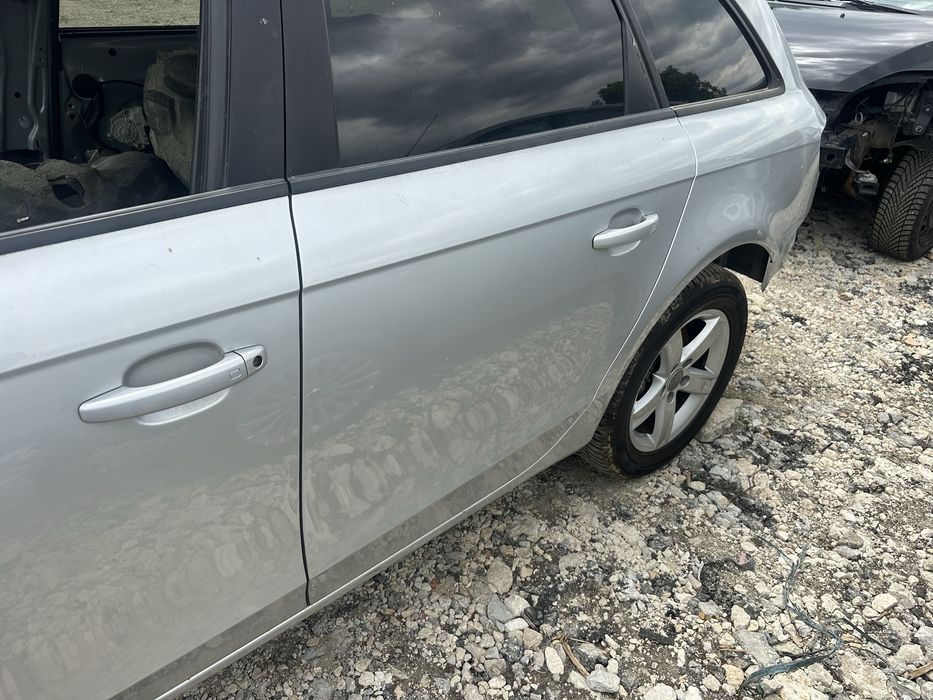 Врата/Врати леви за Ауди А4 В8 комби!