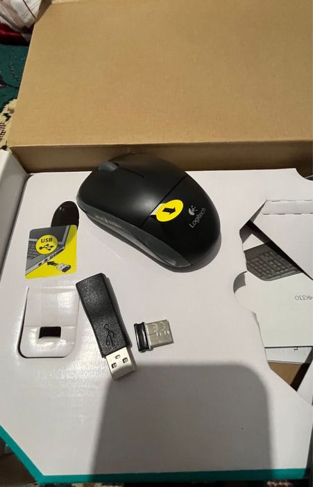 Клавиатура Logitech Wireless Combo MK330 черный