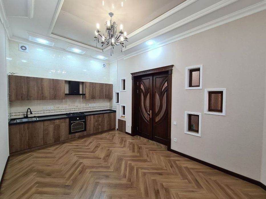Продается дом на Никитина после ремонта 2,42 сотки