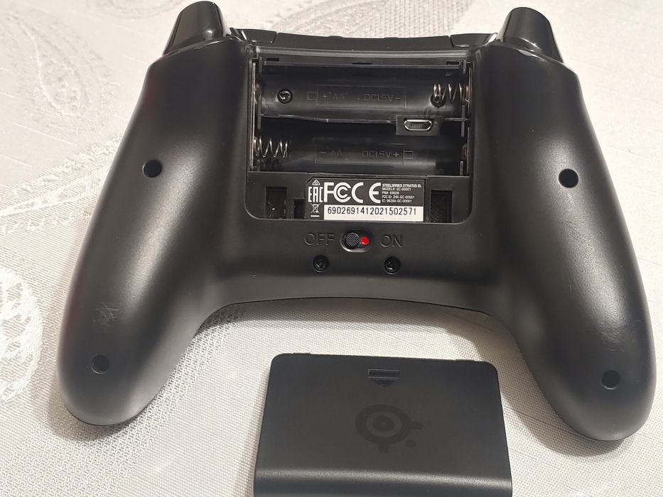 Геймпад steelseries stratus Xl для iOs