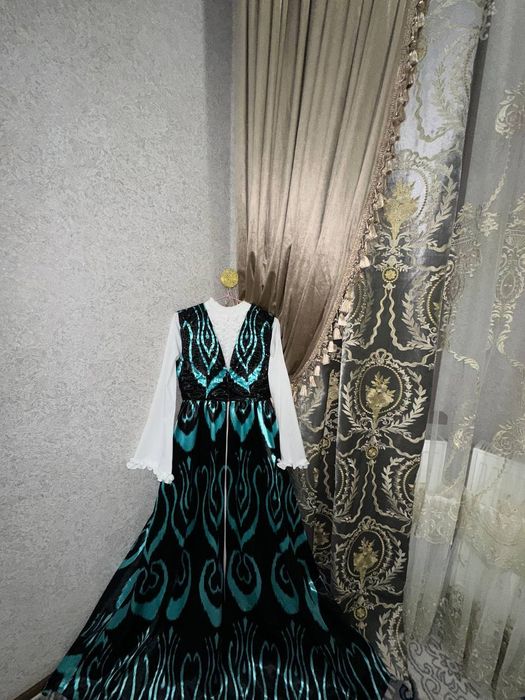 Kelin look ansambl 1 marta kiyilgan