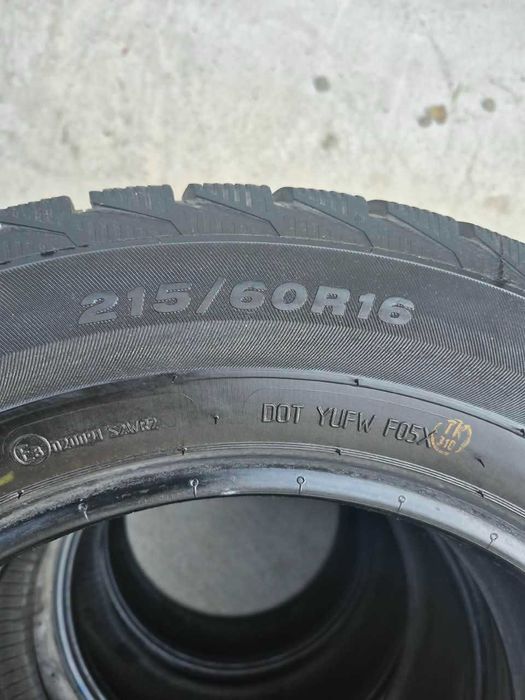215/60R16 Viati j