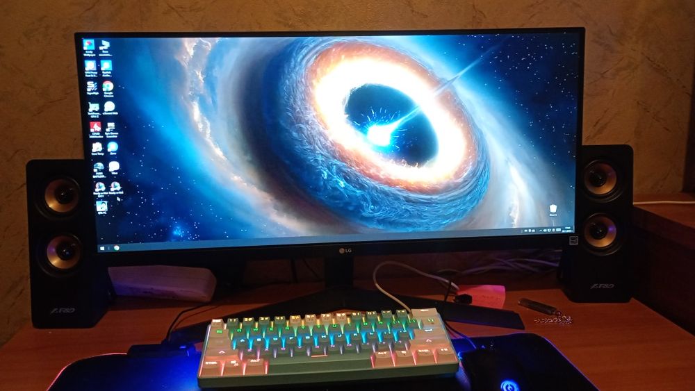 Монитор LG 29 инча