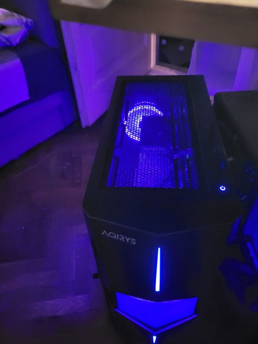 PC Gaming CPU 6/12, 3.6/4.0 GHz, GPU 1060/1070, RAM 16/64 GB, M2