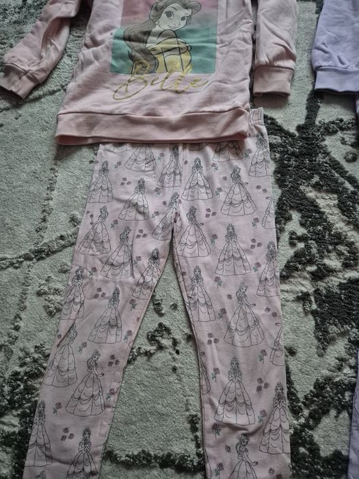 Seturi fetite rapunzel si belle . George 110 4-5ani