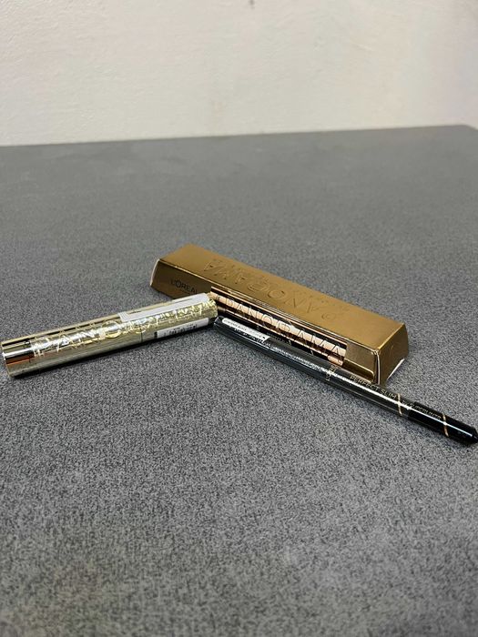 Комплект Спирала L'Oréal Paris: Panorama Volume Million + Очна Линия