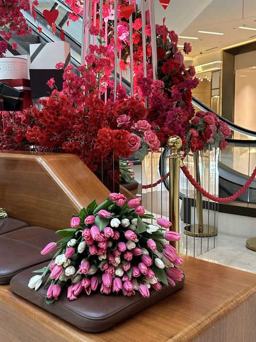 Тюльпаны для корпоратива на 8-ое число