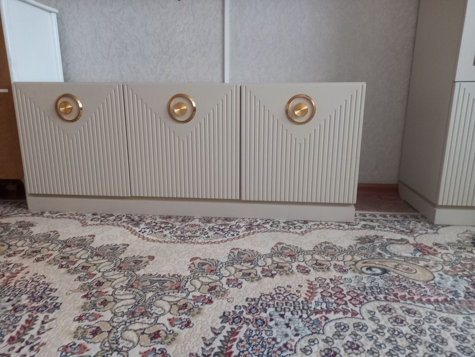 Продам шкаф стенку