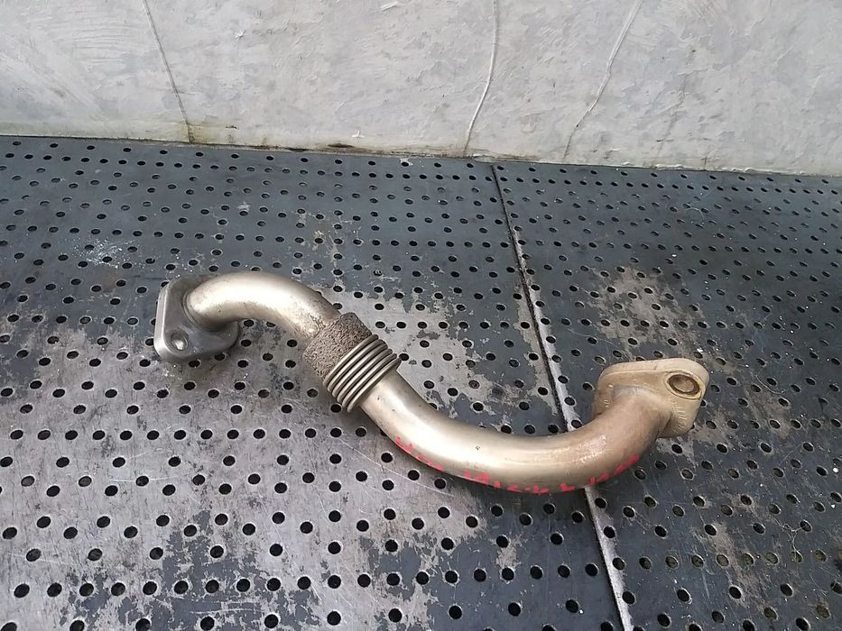 Conducta egr 1.9 tdi vw golf 4 038131521j