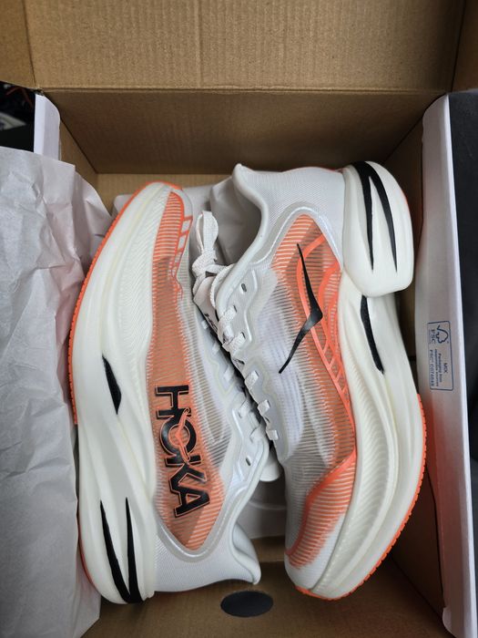 Hoka Cielo x1 2.0 42 Noi Craiova • OLX.ro