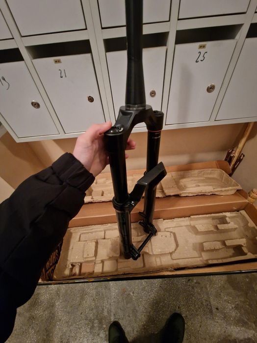 Furca rock shox zeb