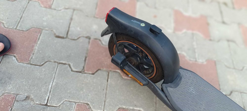 Trotineta electrice ninebot f5