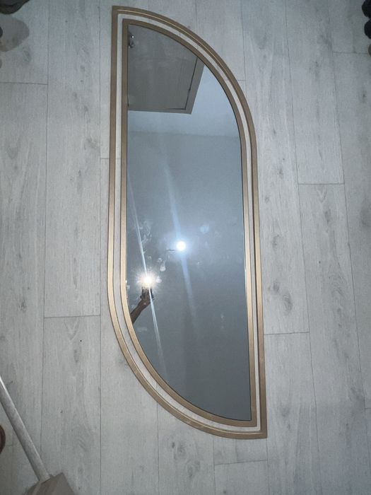 Зеркало настенное